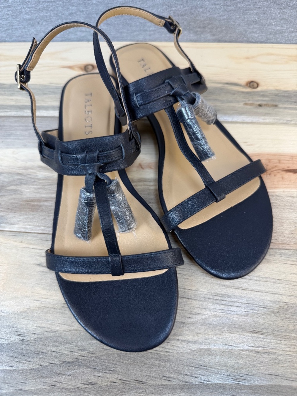Talbots LAMAR T-Strap Tassel Flat Sandal NEW Butter Soft Leather Black Size 8